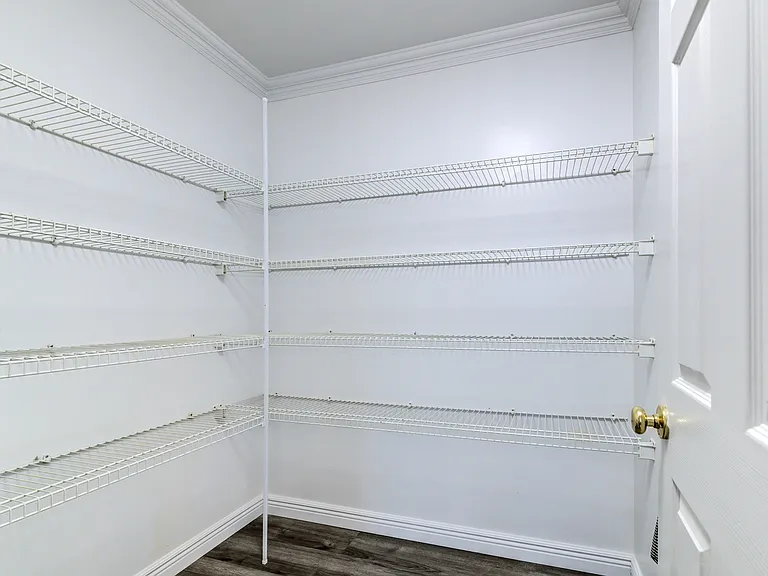 18 Pineview Valley Ct — Photo 27
