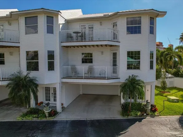 101 SHOALS CIRCLE, NORTH REDINGTON BEACH, FL 33708