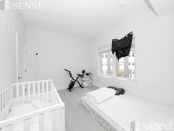 2nd image of 98 Fawcett St #311