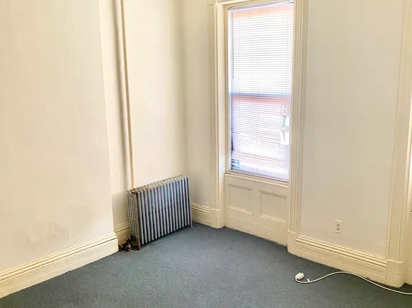 807 Willow Avenue image 4 of 6