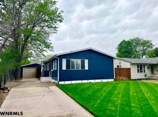 1912 12th Ave, Scottsbluff, NE 69361