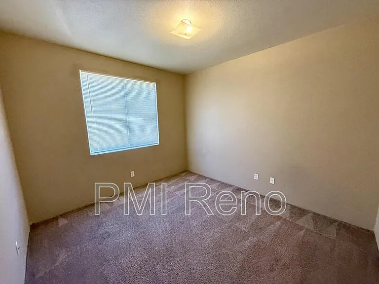Big Horn Apartments — Photo 49