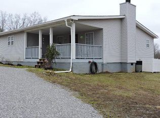 2670 Mountain Creek Rd, Crossville, TN 38572