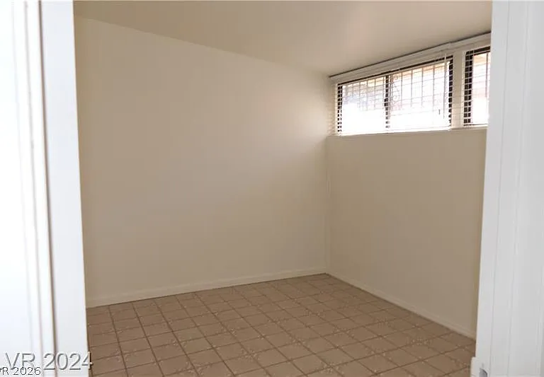3335 Racquet St — Photo 18