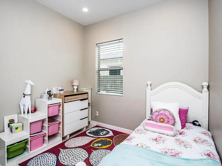 1441 E Hummingbird Way — Photo 13