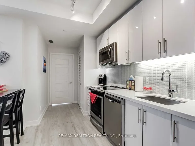 301 Sea Ray Ave #C223 — Photo 9