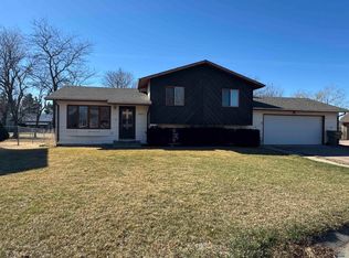 4607 Serenity Ct, Rapid City, SD 57703