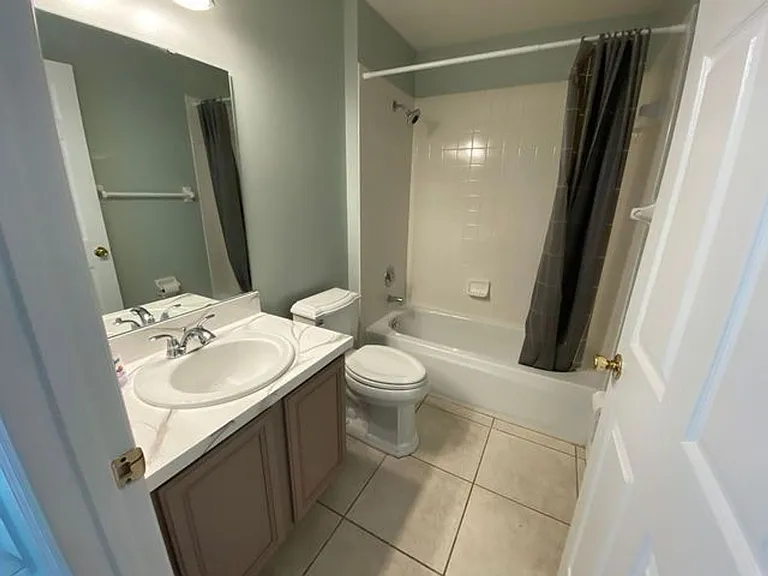322 Riunite Cir — Photo 11
