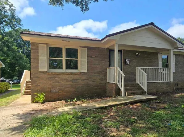 1821 Charles St, Newberry, SC 29108