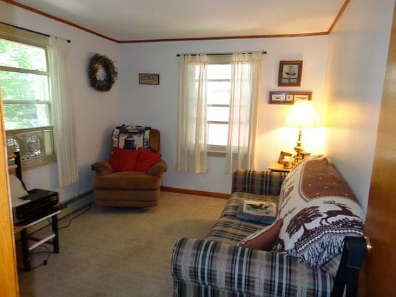 1st Floor Bedroom or Den