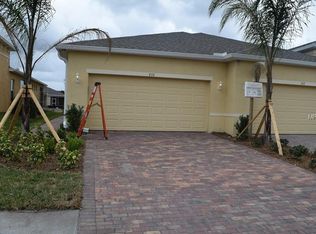 615 Chipper Dr, Sun City Center, FL 33573