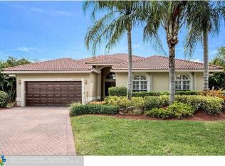 6440 NW 42nd Ct, Coral Springs, FL 33067