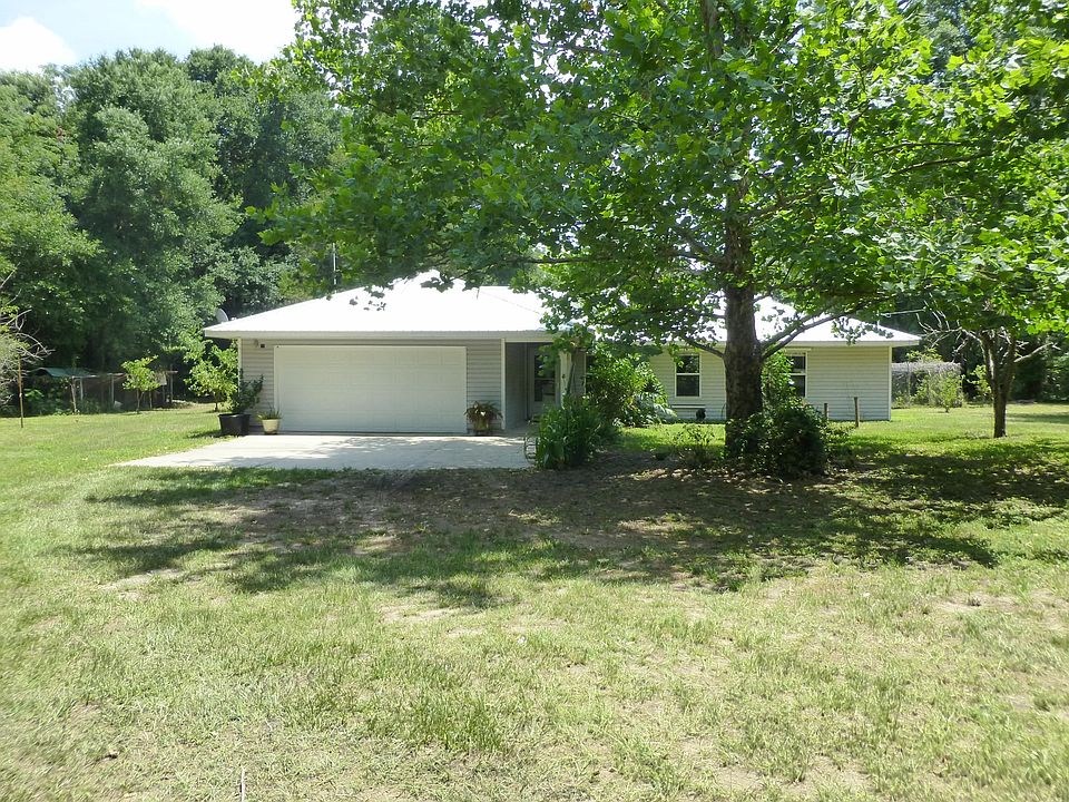 1st image of 6719 NE 33rd Ct