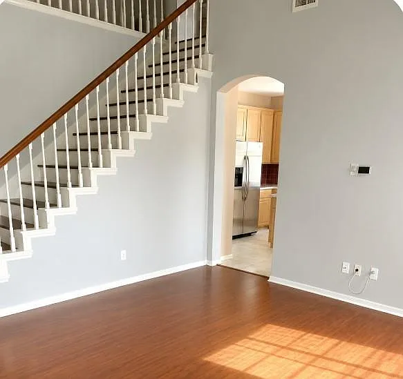 6810 Springcrest Dr — Photo 4