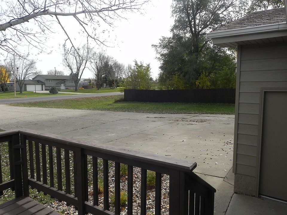 3709 S Ellis Rd, Sioux Falls, SD 57106 Zillow