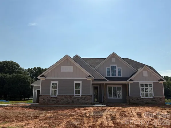 11012 Tyler Brook Ln #Oak0037, Mint Hill, NC 28227