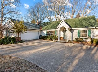 7085 Old Haggerty Rd, Canton, MI 48187