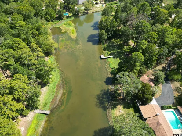 9152 Lakeshore Dr, Tyler, TX 75707