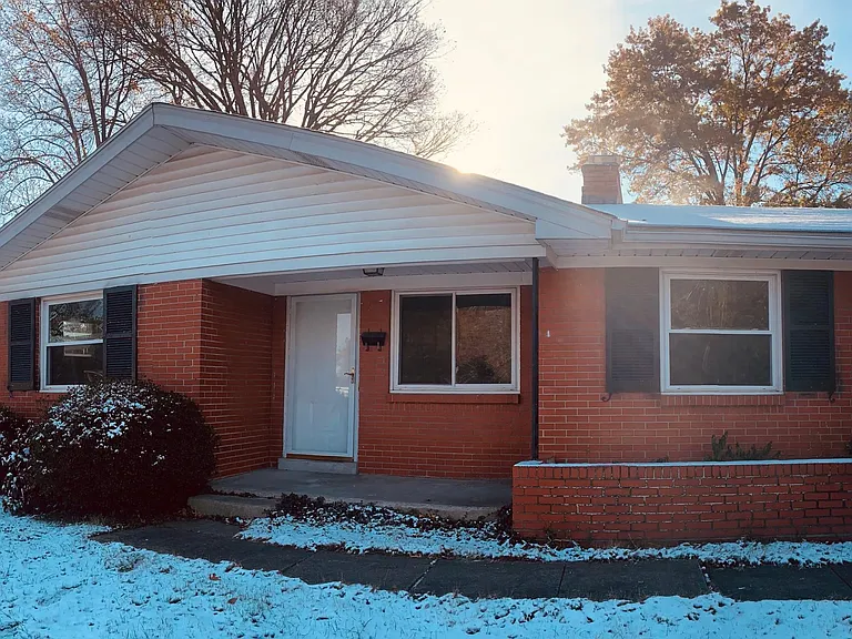 4410 Brookhaven Ave — Photo 8