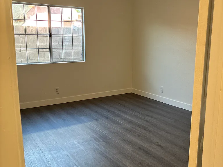 5928 N Orangecrest Ave — Photo 15