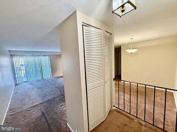 2nd image of 7828 Hanover Pkwy Unit 466