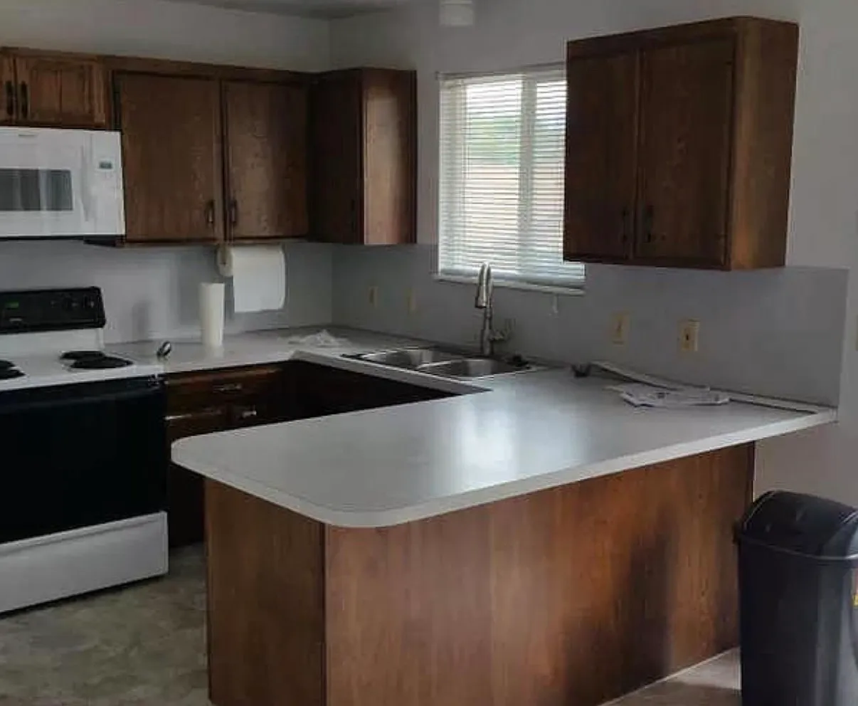 2 bed, 1.5 bath, 1224 sqft, $1,400 — Photo 2
