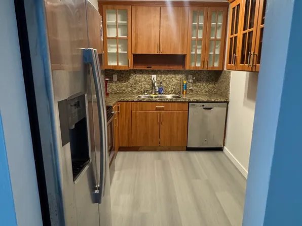 (undisclosed Address), Fort Lauderdale, FL 33313