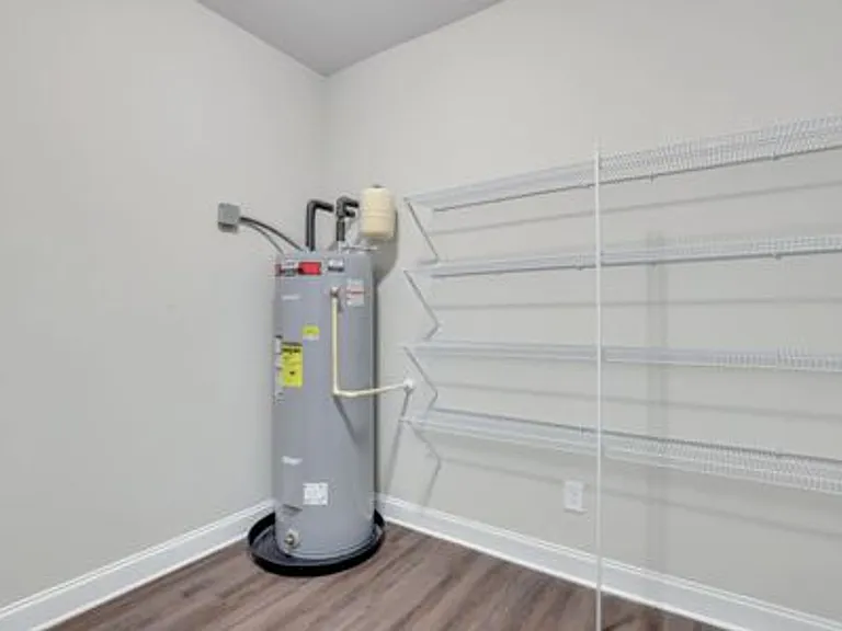 120B Smithfield Dr — Photo 17