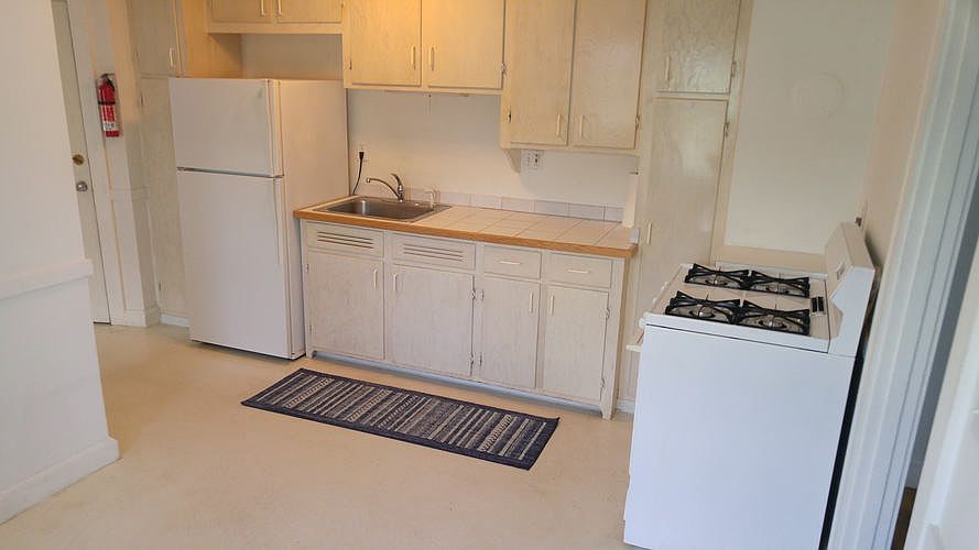 2nd image of 145 Warren Ave #1L