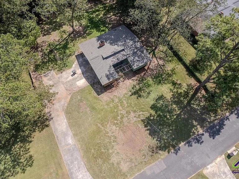 410 Hardeman Ave — Photo 28