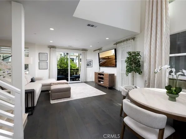1675 Grand Vw, Costa Mesa, CA 92627