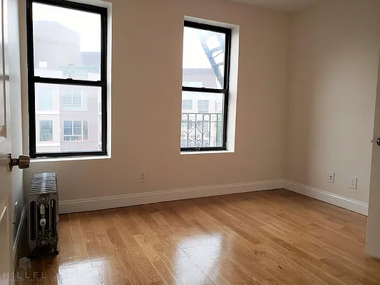 Rented by Hillel Realty Group | media 10