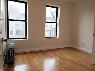 Rented by Hillel Realty Group