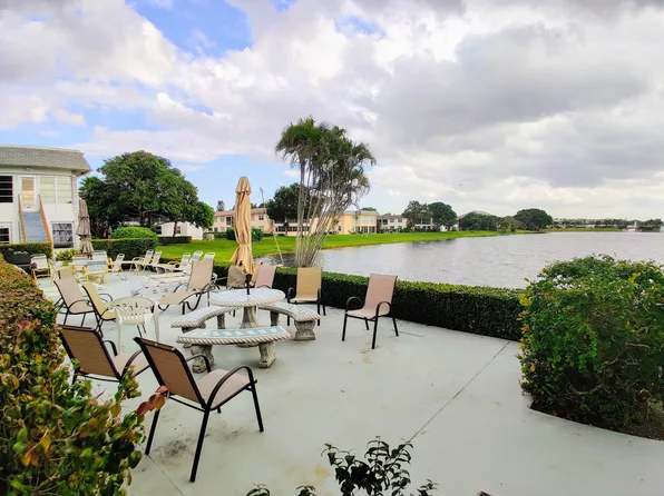 124 Stratford #I-1270, West Palm Beach, FL 33417