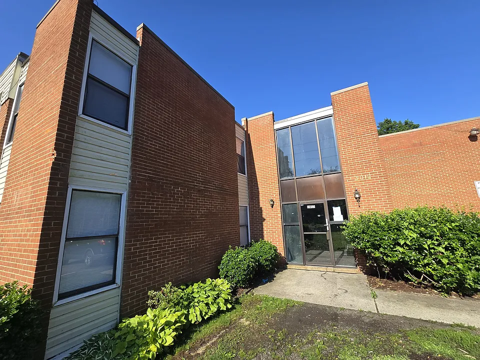 3012 Chamberlayne Ave #108