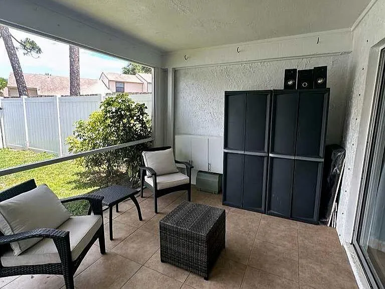 134 Oakwood Dr — Photo 14