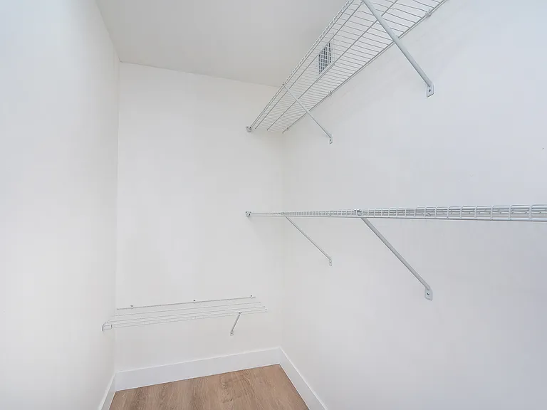 222 Madeira Ave #21 — Photo 18