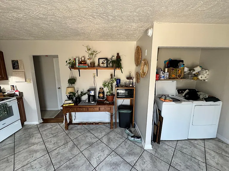 6218 Dart Dr — Photo 14