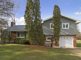 7801 4th Ave, Circle Pines, MN 55014
