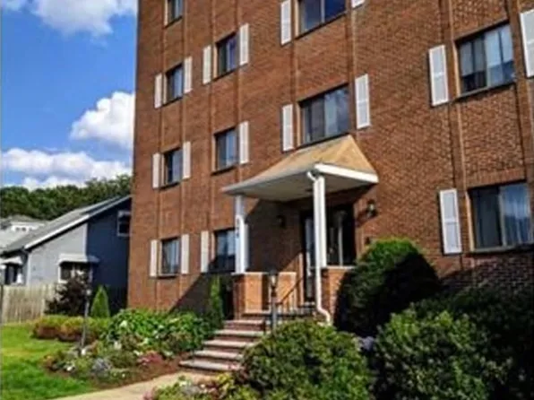 245 Sea St Unit 21, Quincy, MA 02169