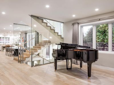 1730 Webster St, Palo Alto, CA, 94301