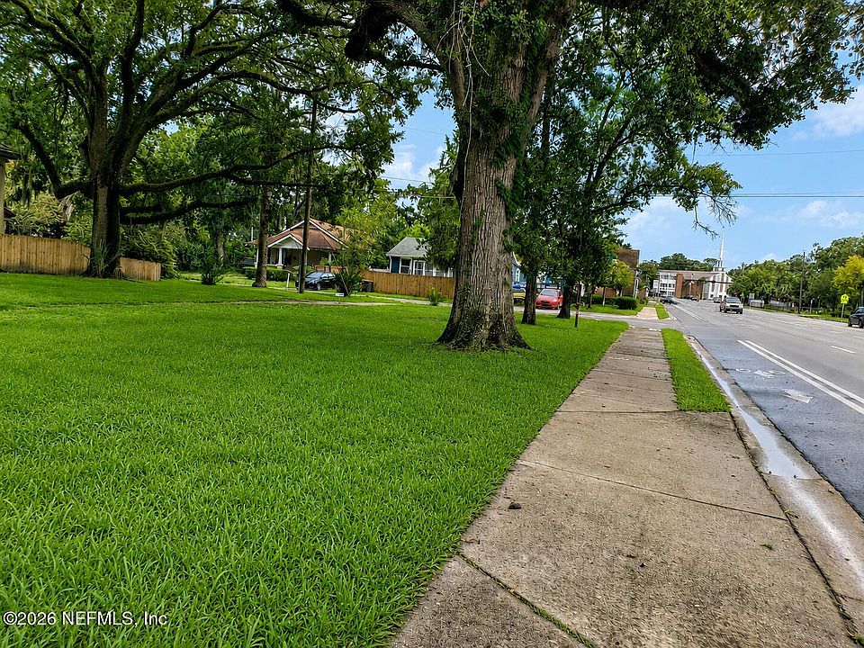 1st image of 4845 SUNDERLAND Road