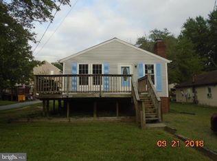 7959 Elizabeth Rd, Pasadena, MD 21122