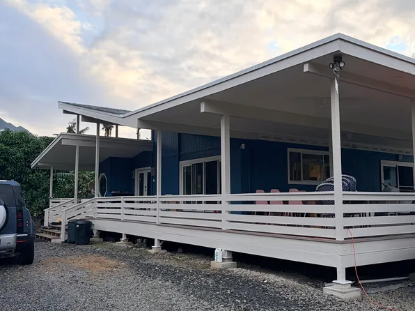 (undisclosed Address), Waimanalo, HI 96795