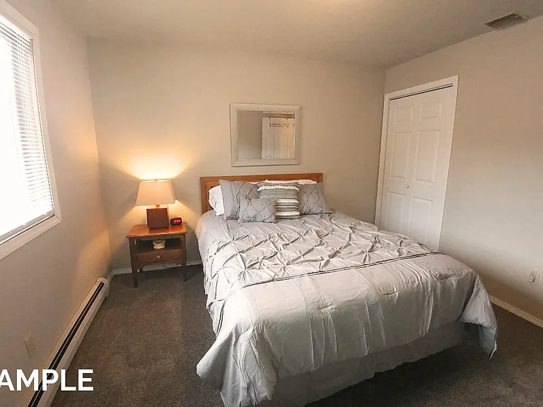 Willow Crossing Apartments — Photo 33