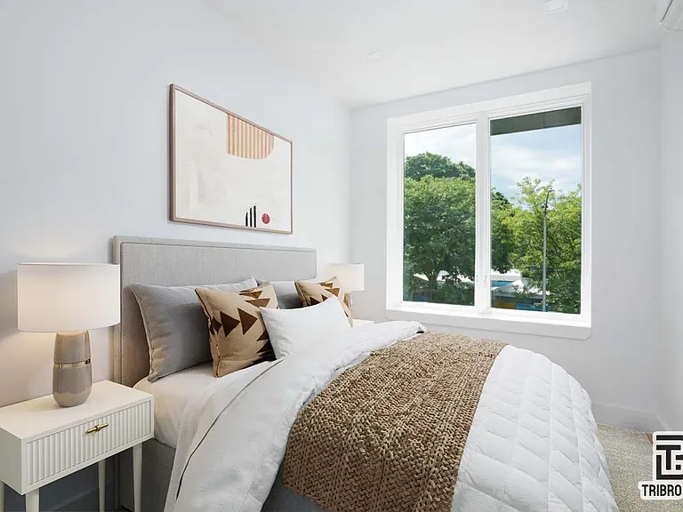13 N Elliot Pl #2 — Photo 4