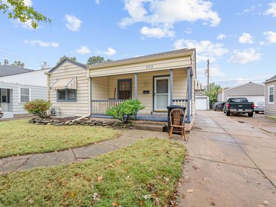 832 S 10th St, Salina, KS, 67401