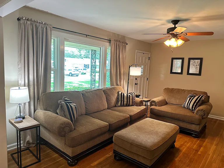 2204 N Dallerton Cir — Photo 12