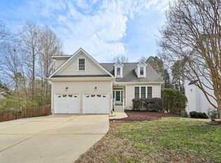 104 Hillspring Ln, Holly Springs, NC 27540