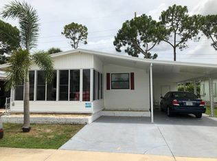 20 Sunset Cir, North Fort Myers, FL 33903